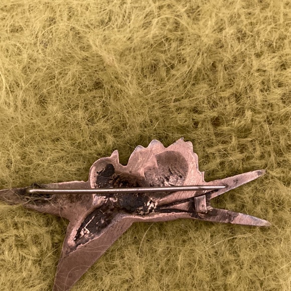 Vintage Bird Carrying Love Note Brooch; Mexico Silver Love Bird Pin - Picture 6 of 6